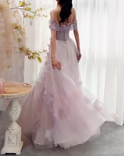 Elegant Off-Shoulder Tulle Prom Dress Purple Appliques A-Line Evening Dress GG7324