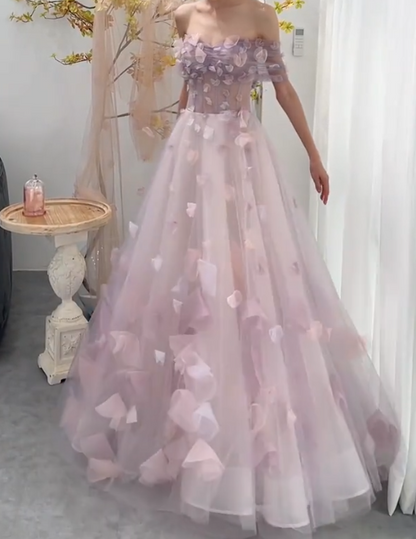 Elegant Off-Shoulder Tulle Prom Dress Purple Appliques A-Line Evening Dress GG7324