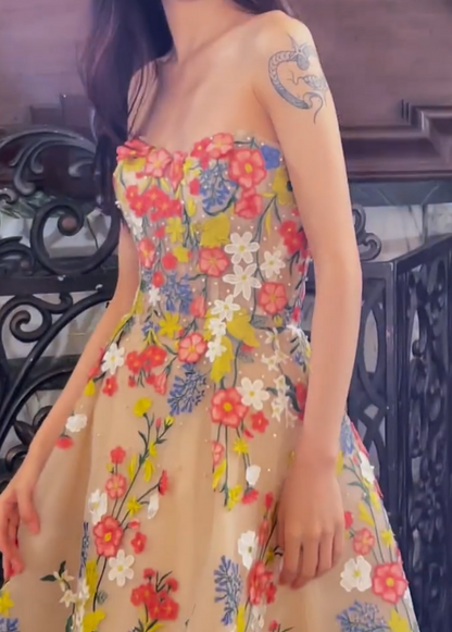 Sweet Strapless Floral Prom Dress Appliques Sequins A-Line Evening Dress GG7327