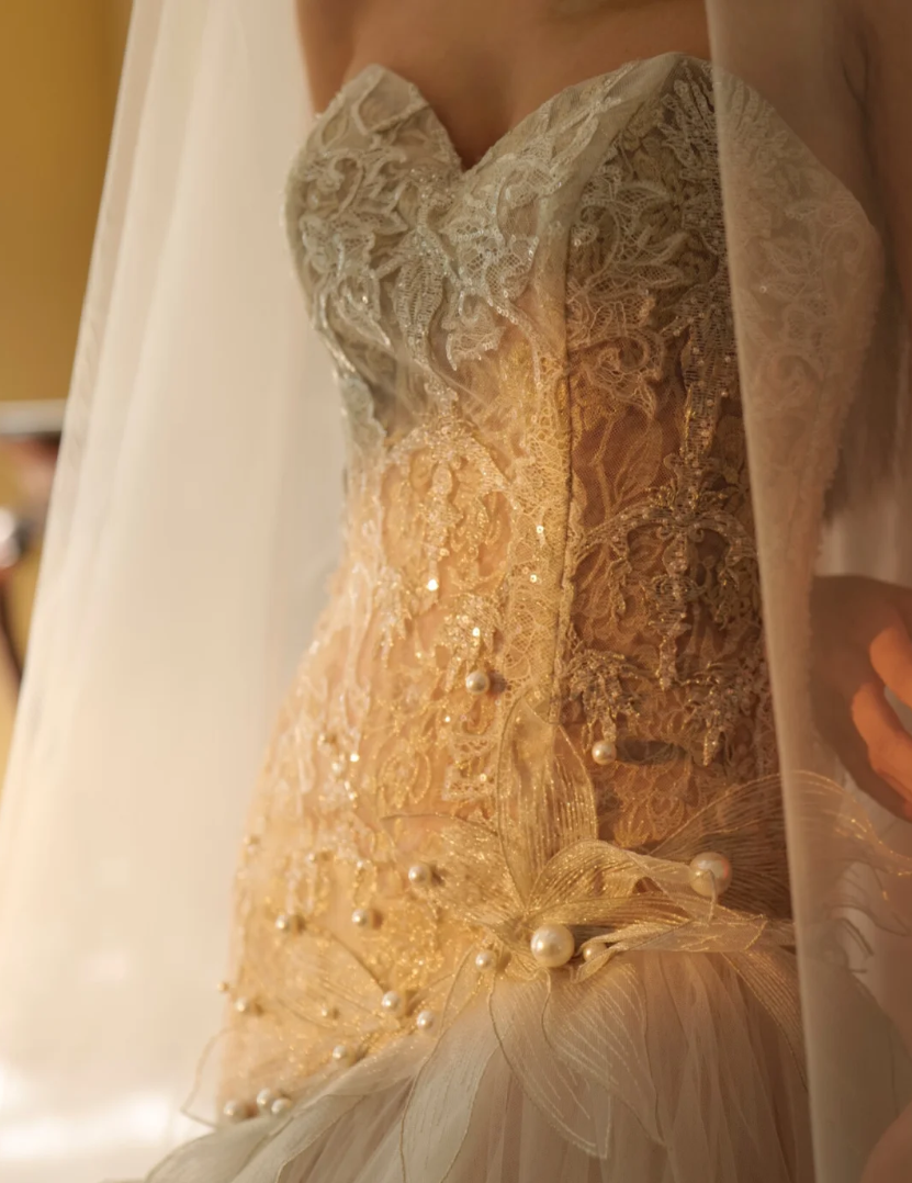 Romantic Strapless Beads Wedding Dress Lace Tulle Mermaid Bridal Dress GG7329