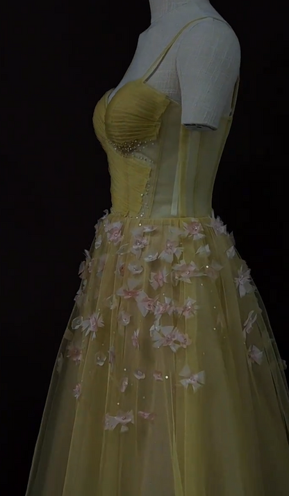 Unique Spaghetti Straps Homecoming Dress Yellow Appliques Sequins A-Line Birthday Dress GG7337