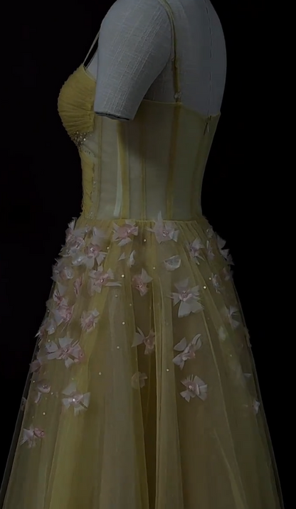 Unique Spaghetti Straps Homecoming Dress Yellow Appliques Sequins A-Line Birthday Dress GG7337