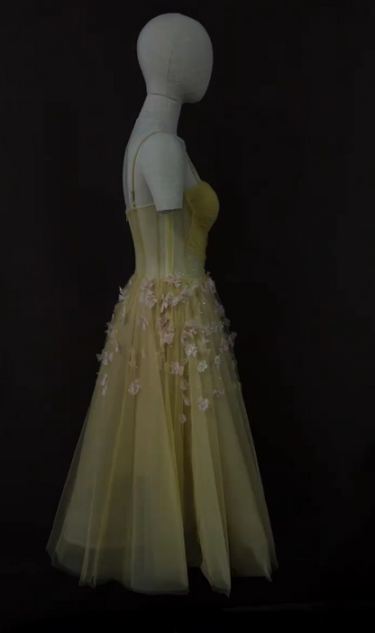 Unique Spaghetti Straps Homecoming Dress Yellow Appliques Sequins A-Line Birthday Dress GG7337