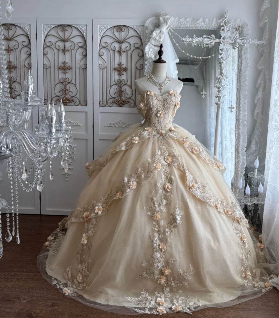 Dreamy Off-Shoulder Apricot Prom Dress Appliques Tiered A-Line Evening Dress GG7338