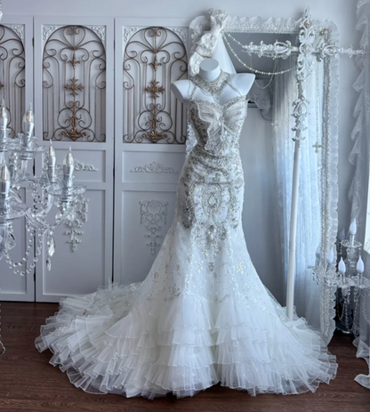 Luxurious Halter Neck Tiered Wedding Dress Beaded Mermaid Bridal Dress GG7342