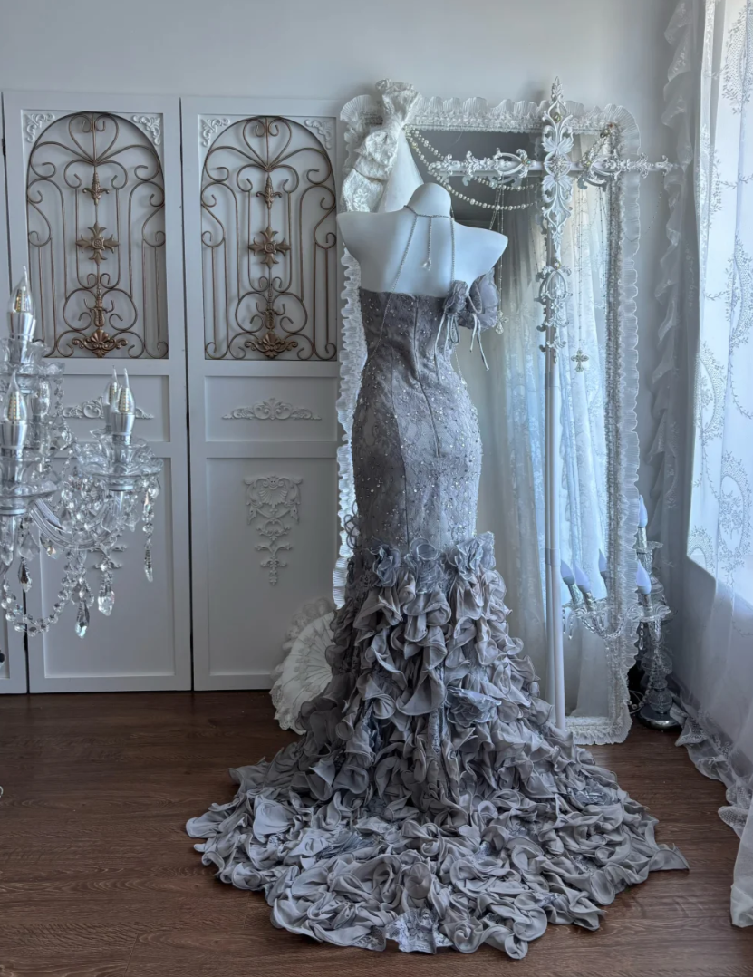 Attractive Strapless Grey Prom Dress Sequins Ruffles Mermaid Evening Dress GG7358