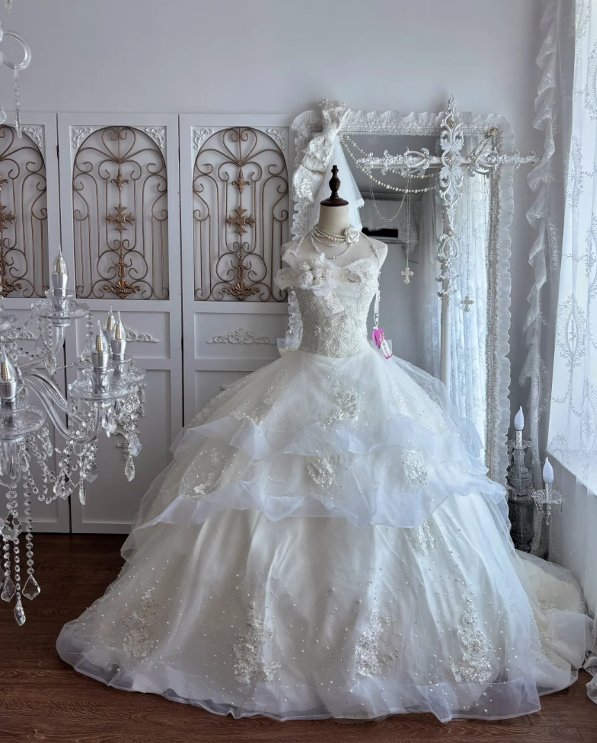 Luxury Strapless Beaded Wedding Dress Appliques Sequins A-Line Bridal Dress GG7366