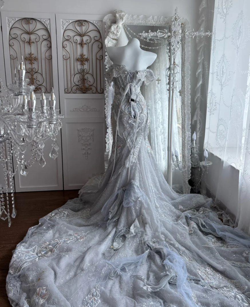 Romantic Off-Shoulder Beaded Wedding Dress Sequins Mermaid Bridal Dress GG7373