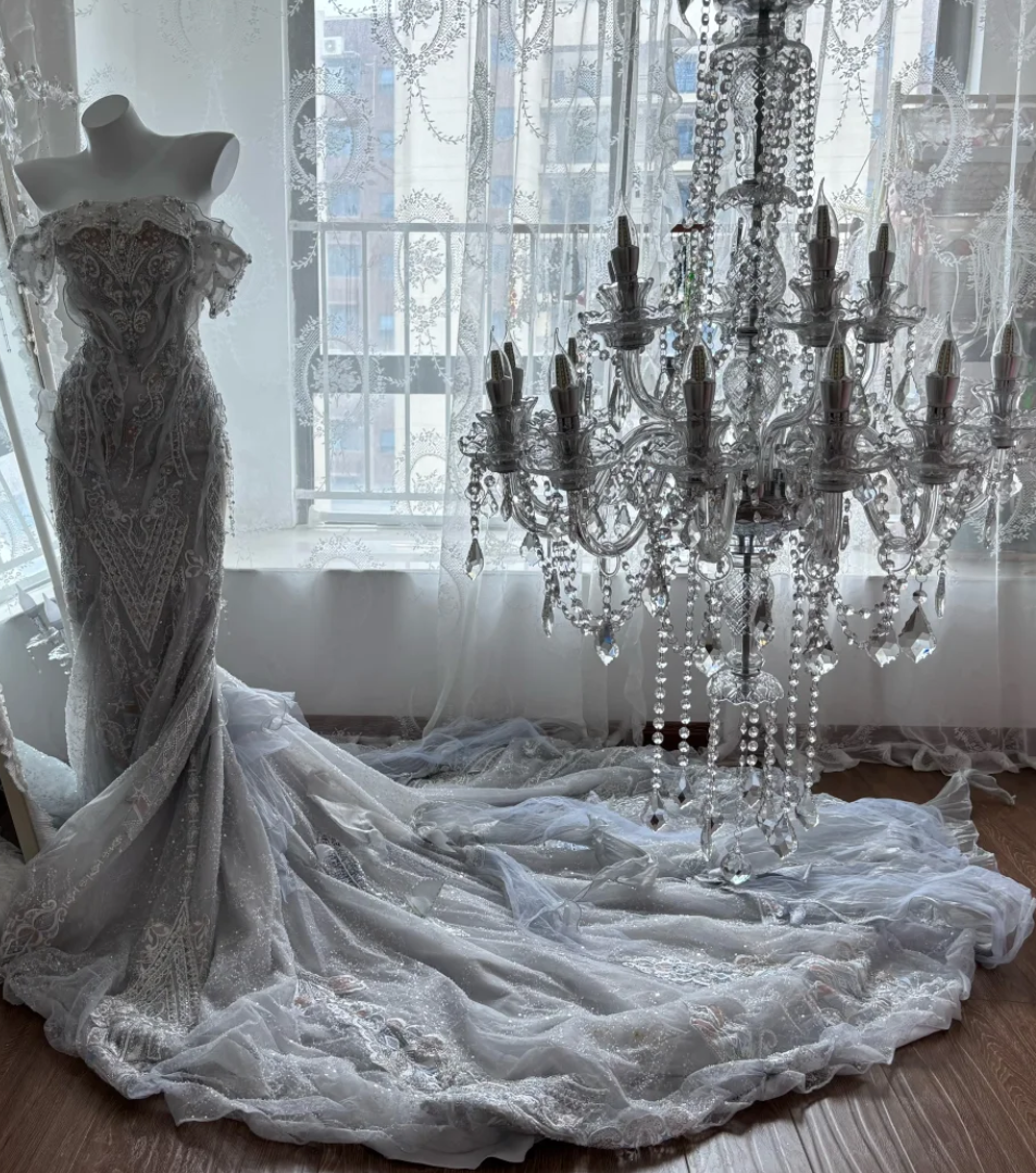 Romantic Off-Shoulder Beaded Wedding Dress Sequins Mermaid Bridal Dress GG7373