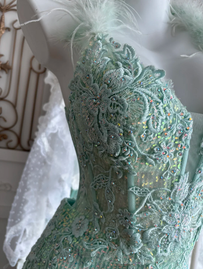 Alluring Halter Neck Green Prom Dress Sequins Slit Mermaid Evening Dress GG7376