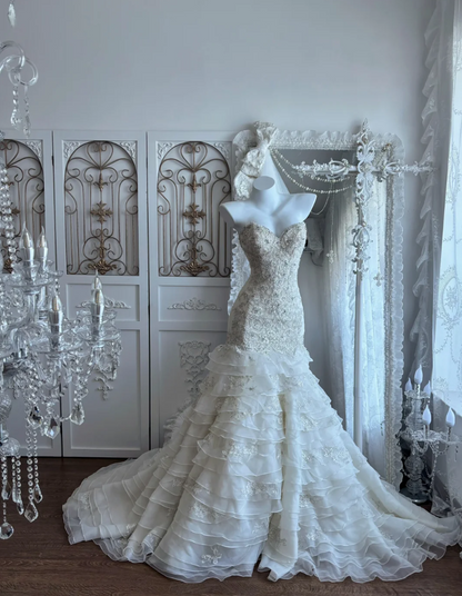 Luxurious Strapless Beaded Wedding Dress Embroidery Tiered Mermaid Bridal Dress GG7378