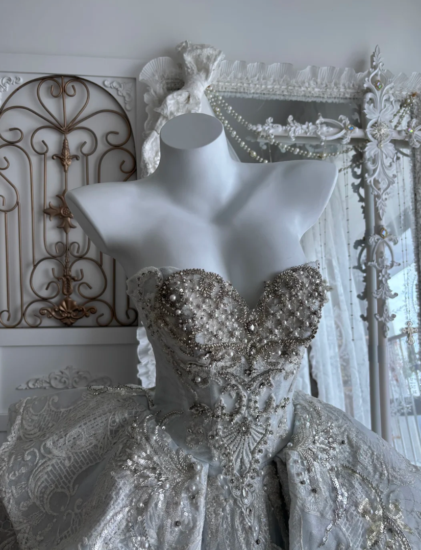 Attractive Strapless White Homecoming Dress Sequins Beaded A-Line Birthday Dress GG7387