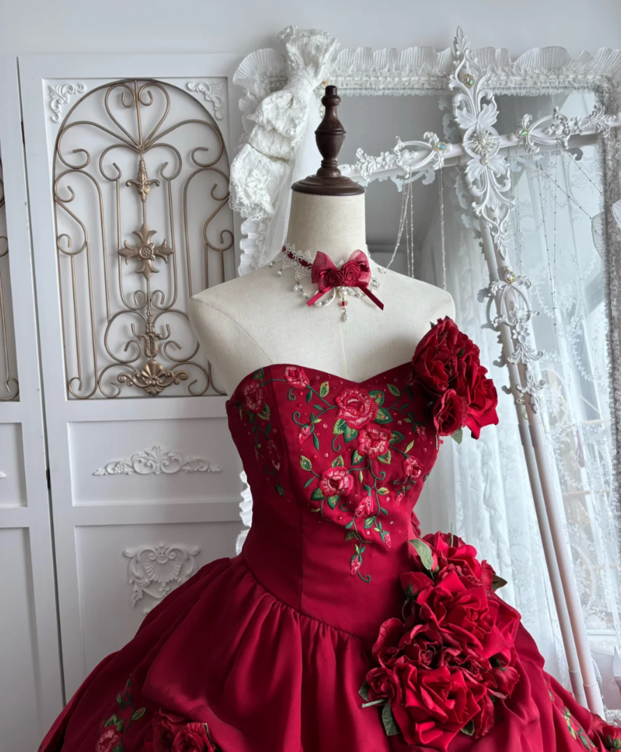Sleek Strapless Red Prom Dress Ruffles Sequins Floral A-Line Evening Dress GG7400