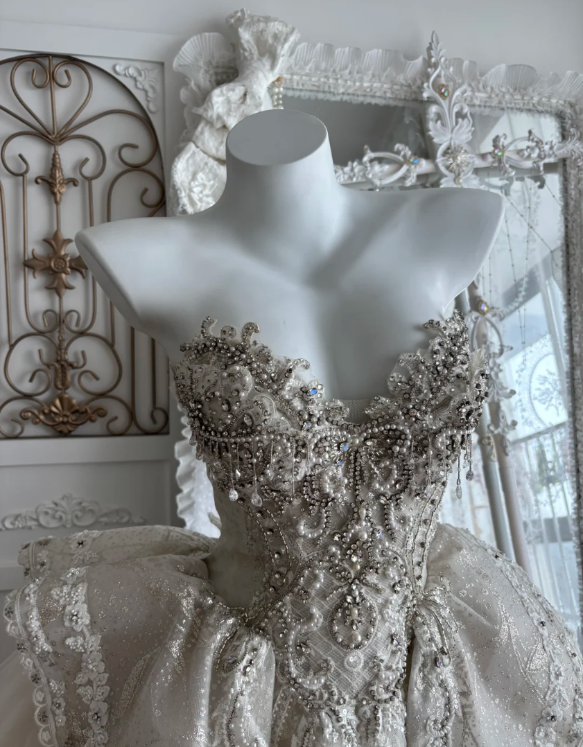 Gorgeous Strapless White Homecoming Dress Sequins Beaded A-Line Birthday Dress GG7401
