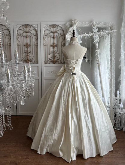Elegant Strapless Satin Wedding Dress Sequins Crystals A-Line Bridal Dress GG7418