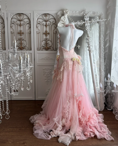 Dreamy Halter Neck Pink Prom Dress Appliques Backless Beaded Mermaid Evening Dress GG7426