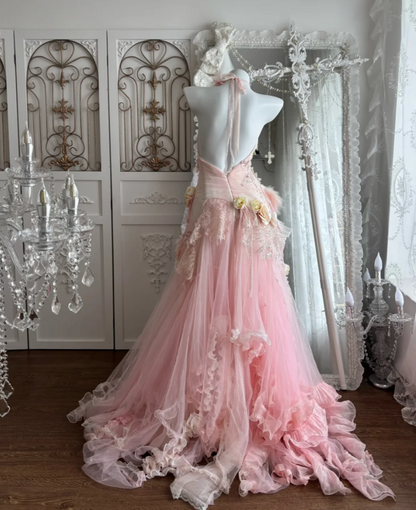 Dreamy Halter Neck Pink Prom Dress Appliques Backless Beaded Mermaid Evening Dress GG7426