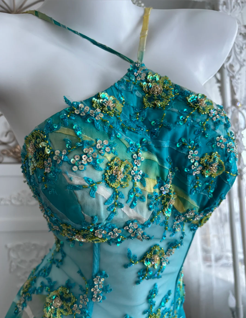 Retro Halter Neck Green Prom Dress Sequins A-Line Evening Dress GG7428