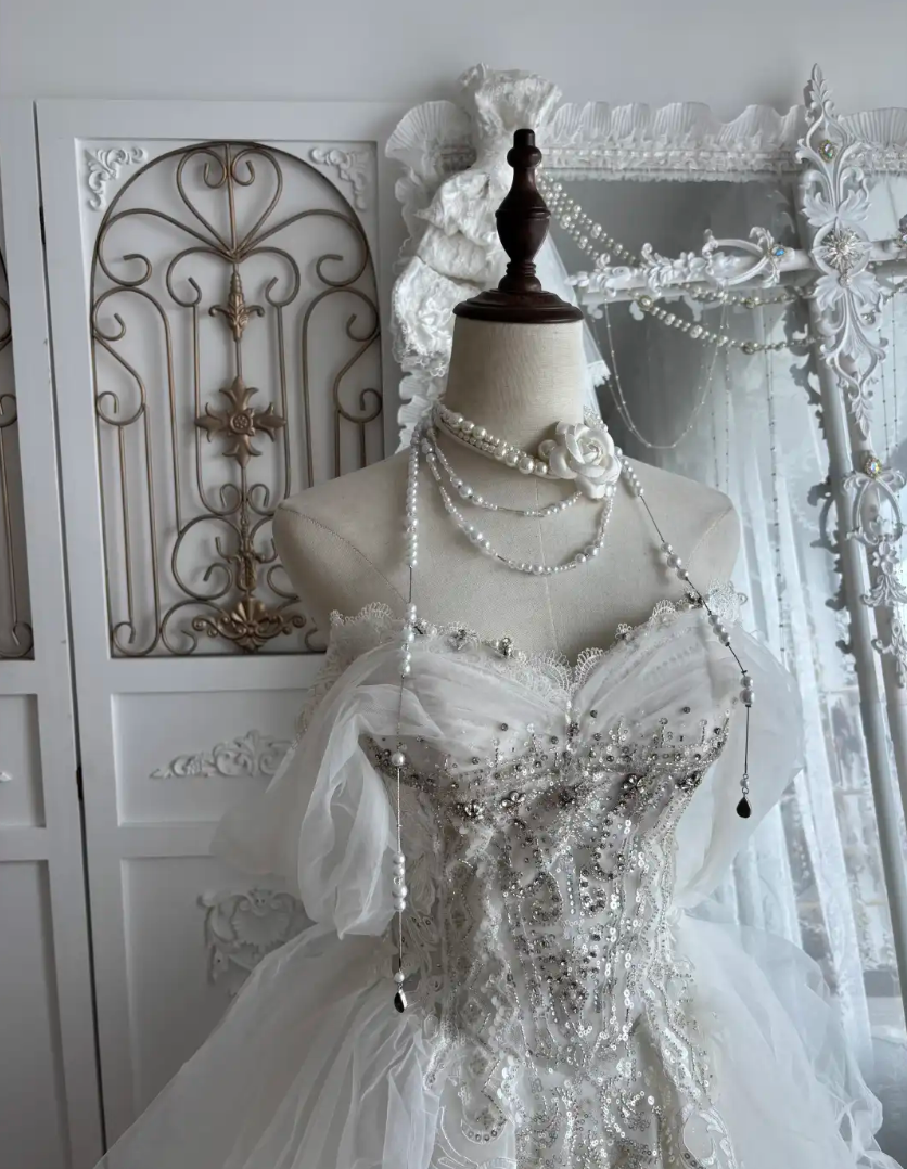 Attractive Off-Shoulder Homecoming Dress White Beading A-Line Birthday Dress GG7433