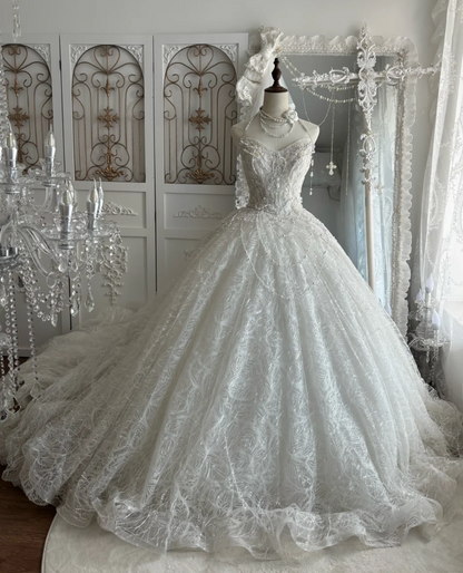 Trendy Strapless Wedding Dress Sequins Beading A-Line Bridal Dress GG7438