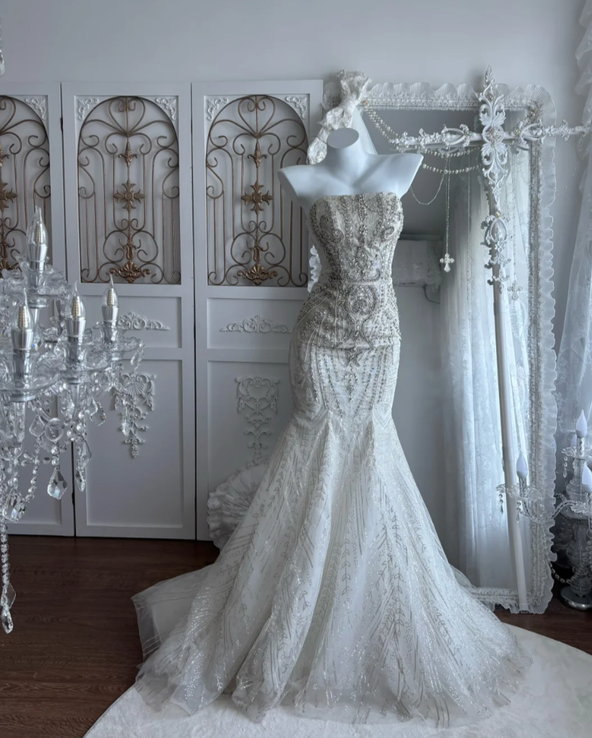 Luxurious Strapless Beading Wedding Dress With Cape Tulle Mermaid Bridal Dress GG7440