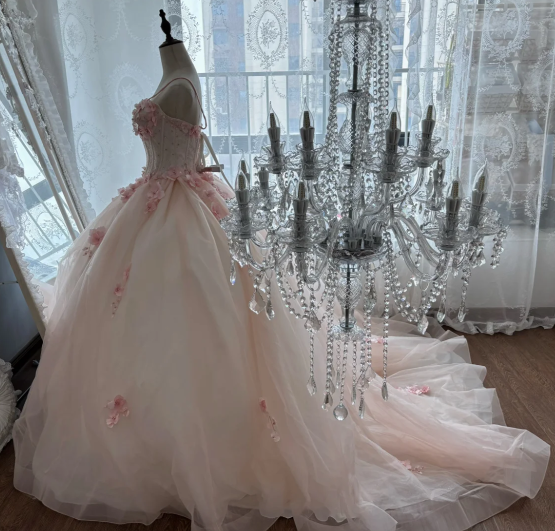 Dreamy Spaghetti Straps Prom Dress Appliques Beads Tulle A-Line Evening Dress GG7441