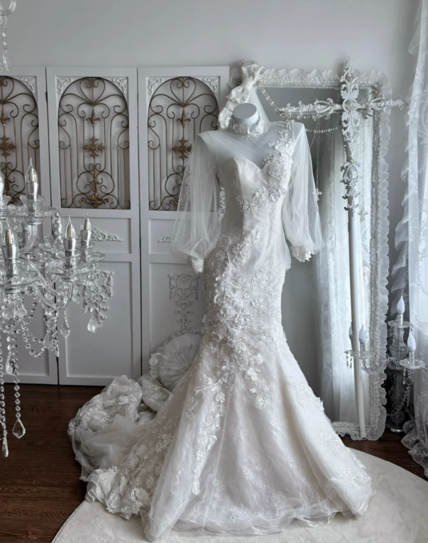 Lovely High Collar Appliques Wedding Dress Long Sleeve Mermaid Bridal Dress GG7445