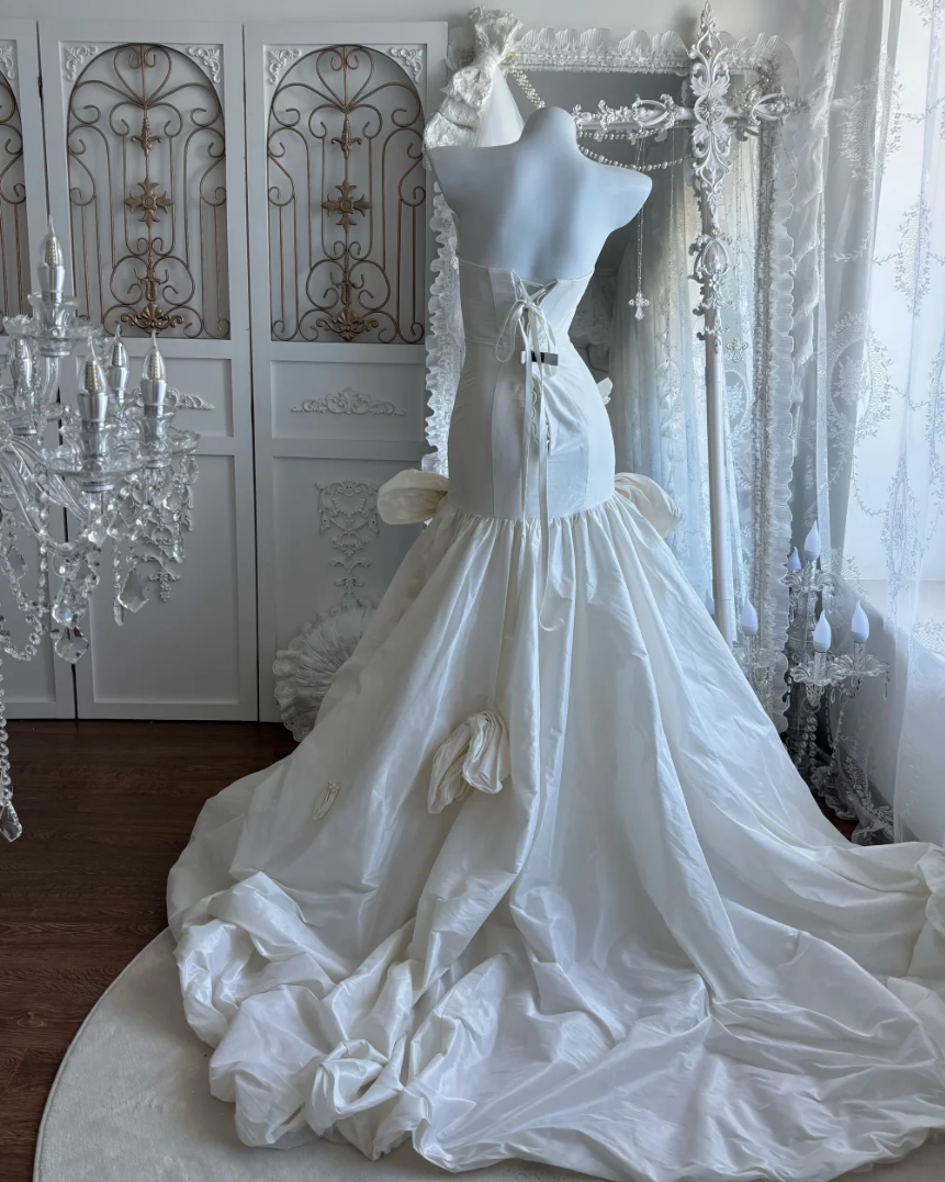 Graceful Strapless Satin Wedding Dress Bows Mermaid Bridal Dress GG7448