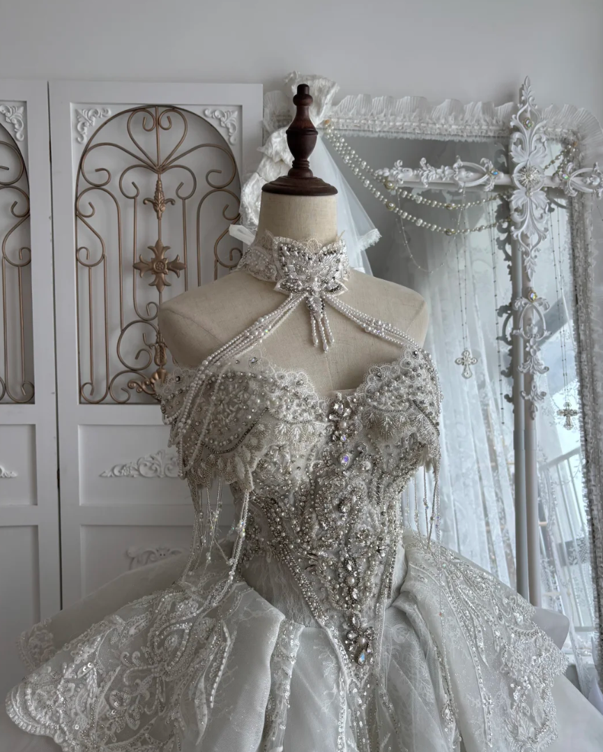 Exquisite Off-Shoulder Homecoming Dress White Beading A-Line Birthday Dress GG7456