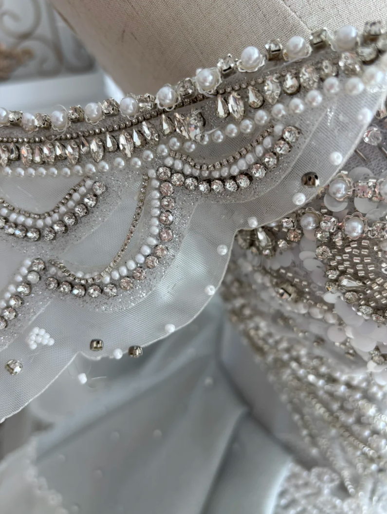 Sparkling Off-Shoulder Homecoming Dress Silver Beading A-Line Birthday Dress GG7460