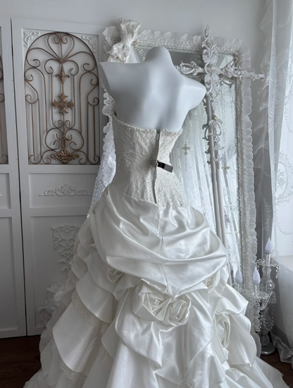 Classical Strapless Sequins Wedding Dress Handmade Flowers Tiered Mermaid Bridal Dress GG7469
