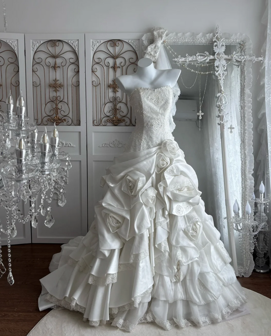 Classical Strapless Sequins Wedding Dress Handmade Flowers Tiered Mermaid Bridal Dress GG7469