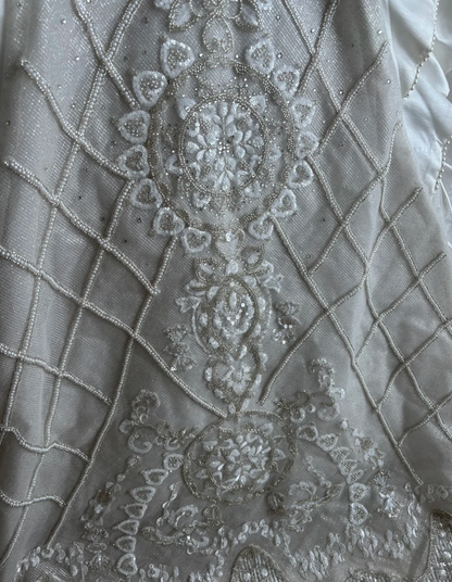 Luxurious Strapless Beading Wedding Dress Sequins A-Line Bridal Dress GG7472