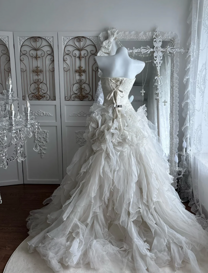 Graceful Strapless Ruffles Wedding Dress Appliques Sequins Floral A-Line Bridal Dress GG7474