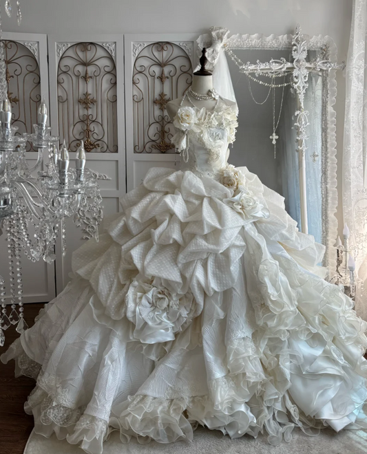 Luxurious Strapless Tiered Wedding Dress Handmade Flowers Beads A-Line Bridal Dress GG7506
