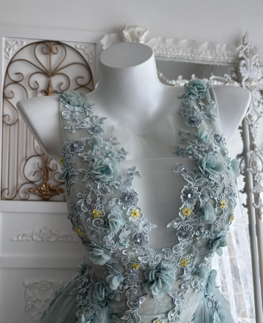 Unique V Neck Blue Prom Dress Appliques Sequins A-Line Evening Dress GG7512