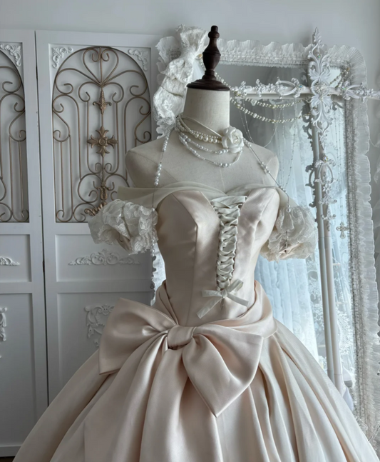 Lovely Off-Shoulder Appliques Prom Dress Bow Satin A-Line Evening Dress GG7519