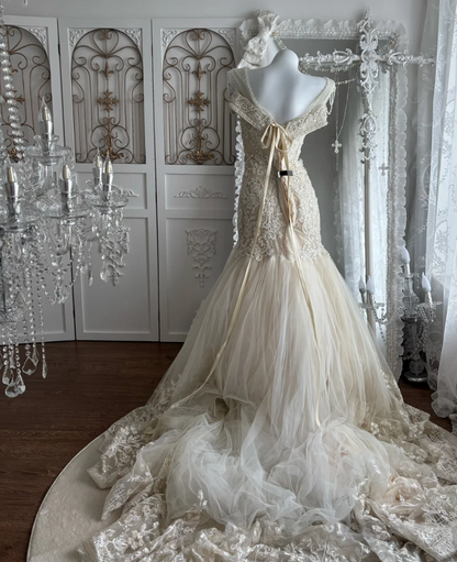 Classical Off-Shoulder Wedding Dress Appliques Sequins Mermaid Bridal Dress GG7523