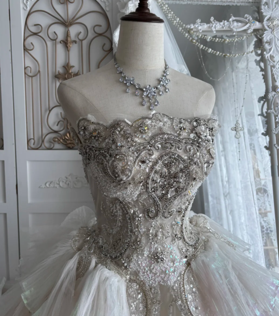 Ornate Strapless Beading Wedding Dress Sequins Tiered A-Line Bridal Dress GG7525