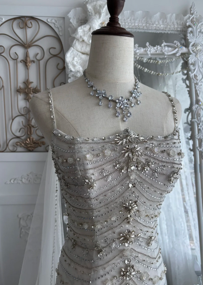 Luxurious Spaghetti Strap Wedding Dress Beading Sequins Mermaid Bridal Dress GG7529