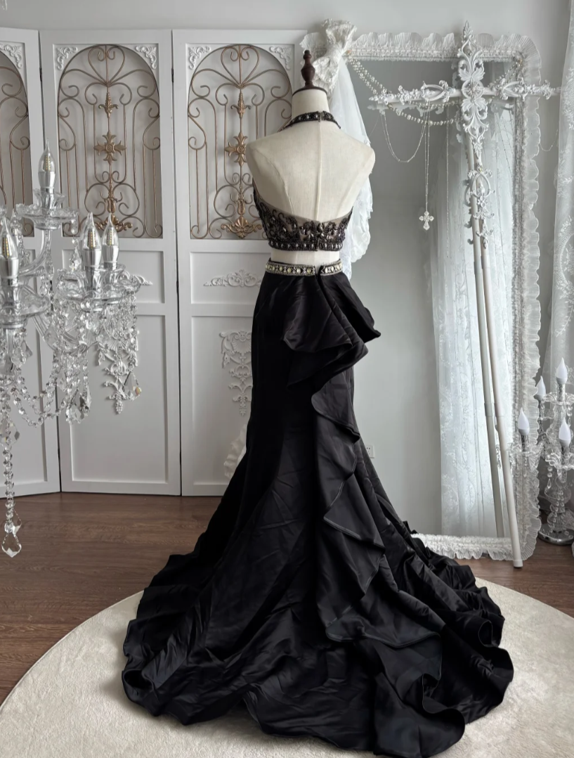 Unique Halter Neck Prom Dress Black 2-Piece Set Sequins Mermaid Evening Dress GG7544