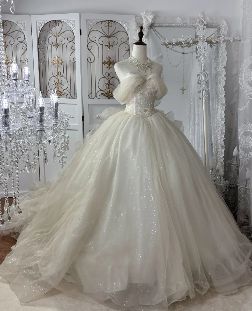 Adorable Off-Shoulder Wedding Dress Sequins Tulle A-Line Bridal Dress GG7555