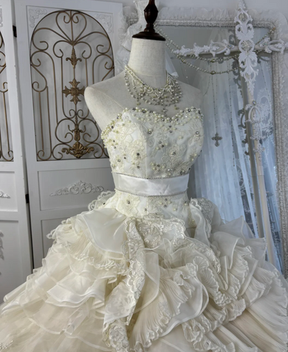 Ornate Strapless Ruffled Wedding Dress Beading Lace Tulle A-Line Bridal Dress GG7560