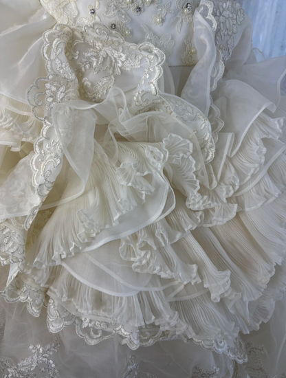 Elegant Strapless Beading Wedding Dress Ruffles Tiered A-Line Bridal Dress GG7564