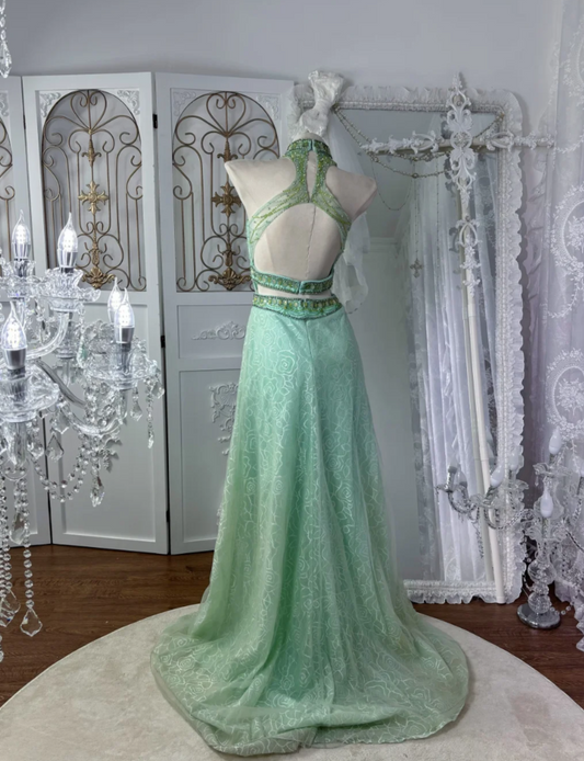 Vintage Halter Neck Lace Green Prom Dress Beading Backless A-Line Evening Dress GG7565