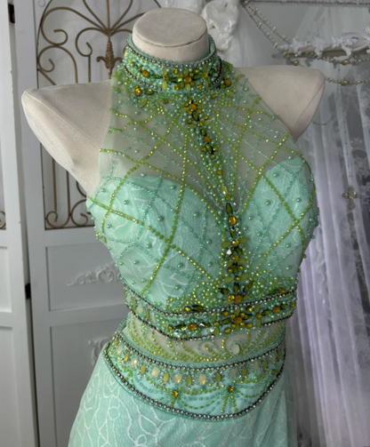 Vintage Halter Neck Lace Green Prom Dress Beading Backless A-Line Evening Dress GG7565