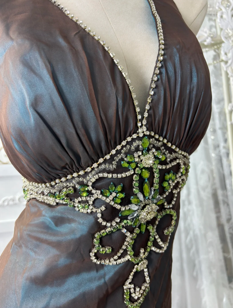 Charming V Neck Prom Dress Black Beading Mermaid Evening Dress GG7571