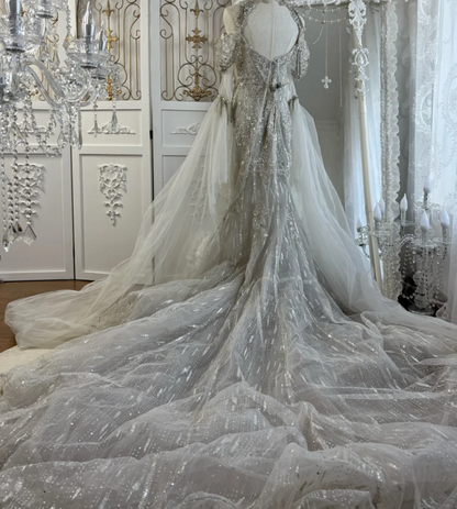 Glittering Long Sleeve Wedding Dress Halter Neck Beading Tassel Mermaid Bridal Dress GG7572
