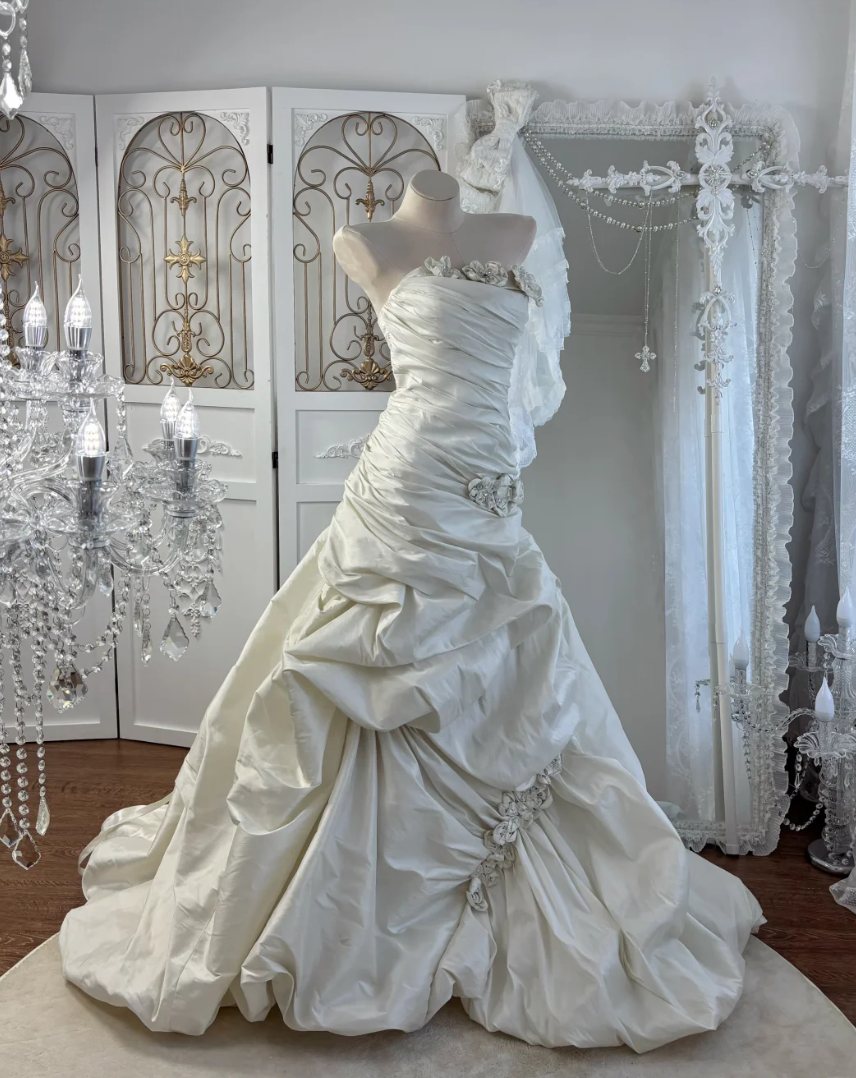 Classical Strapless Wedding Dress Sequins Flowers Mermaid Bridal Dress GG7578