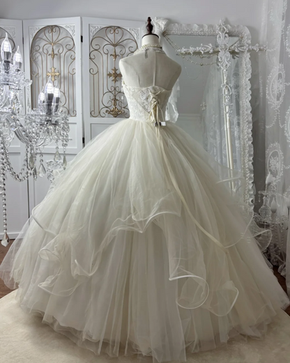 Graceful Strapless Applique Wedding Dress Tulle A-Line Bridal Dress GG7579
